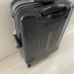 キャリーケース の画像