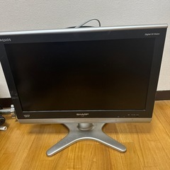 SHARP 20インチ 液晶テレビ ①