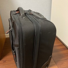 サムソナイトビジネスキャリーケースの画像