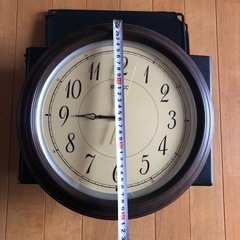 壁掛け時計の画像