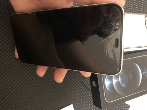 iPhone 12 pro シルバー 256GB SIMフリー
