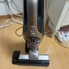 日立 コードレス掃除機お譲りいたします。
