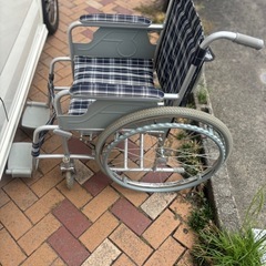受け渡し決まりました。車椅子♿️スチール製　　　 の画像