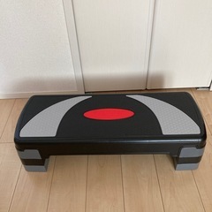 ステップ台　踏み台昇降　エクササイズ