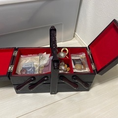 裁縫箱　レトロ　台の画像