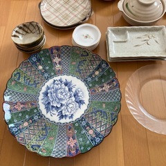 丸皿、角皿、土鍋、九谷焼花瓶　などまとめ売りの画像