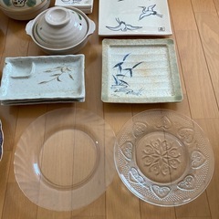 丸皿、角皿、土鍋、九谷焼花瓶　などまとめ売りの画像