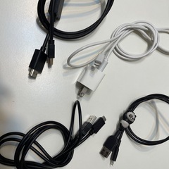 充電コードなど