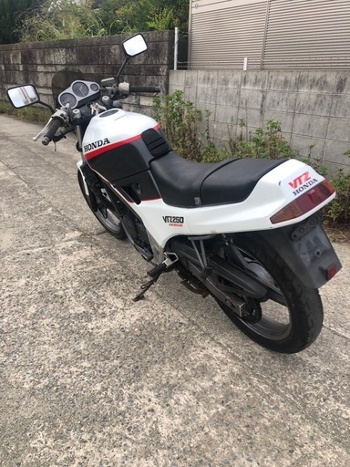 ホンダ　VTZ250 書類付レストアベース車