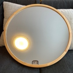 壁掛けミラーの画像