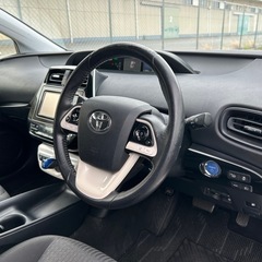 コミコミ価格　トヨタ　プリウス　車検令和7年8月　乗って帰れますの画像