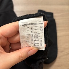 URBAN RESEARCH 黒 パーカー フード付き　レディースの画像