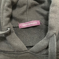 URBAN RESEARCH 黒 パーカー フード付き　レディースの画像