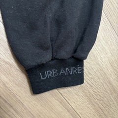 URBAN RESEARCH 黒 パーカー フード付き　レディースの画像