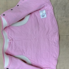 メゾピアノ  ベスト　90cmの画像