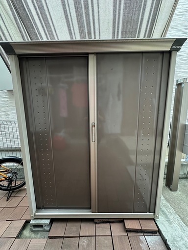 物置屋外タクボ