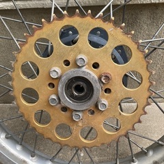 ジェベル200 前後ホイールの画像