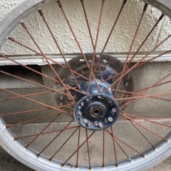 ジェベル200 前後ホイールの画像