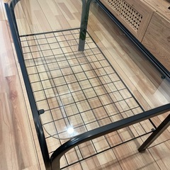 【ラック付き】ガラスローテーブルの画像