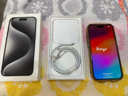iPhone15Pro・1TB・SIMフリー・画面ヒビ有り
