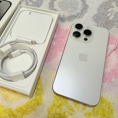 iPhone15Pro・1TB・SIMフリー・画面ヒビ有りの画像