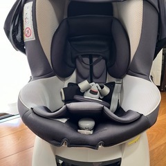 エールべべ　回転式　クルットNT2 チャイルドシート