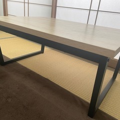 ミニローテーブルの画像