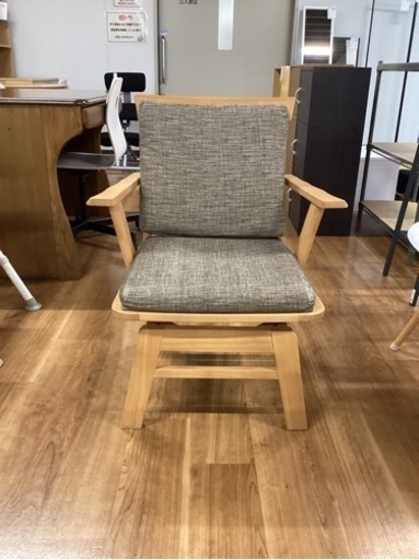 回転チェア　２脚セット【町田市再生家具】241639