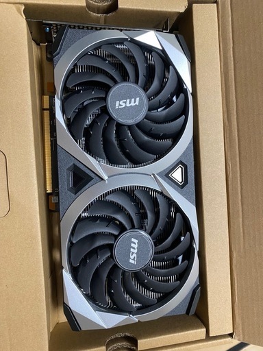 リュックサック AMD Radeon RX 6600 8GB