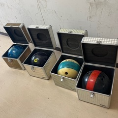 ボウリング球
