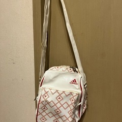 adidas 白×赤ショルダーバッグ