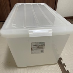 プラスチックケース