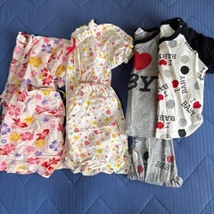🩷🩷９０サイズこども服🩷🩷の画像