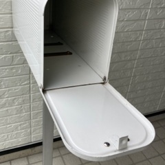 ポストの画像