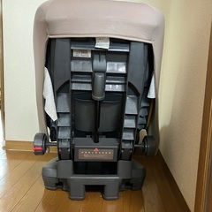 タカタ　チャイルドシート　新生児〜18キロ（100cm）の画像