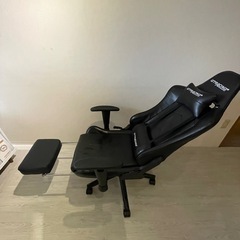 無料　GTRacingゲーミングチェアの画像