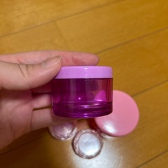 クリームケースの画像