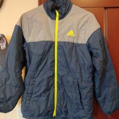 ほぼ未使用　アディダス　薄手ダウン　150