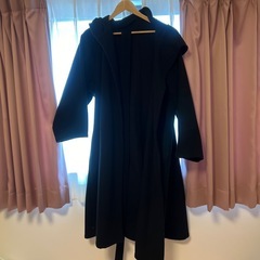 フード付きロングコート