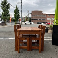 リアルカントリーダイニングセットの画像