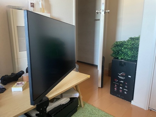 ゲーミングモニタ　24インチ165hz モニターアーム付き