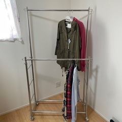 【取引相手決まりました】ハンガーラック2こ 2段 洋服掛け キャスター付き 幅100cmの画像