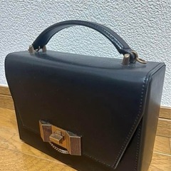 【美品】Charles & Keith 2wayハンドバッグ