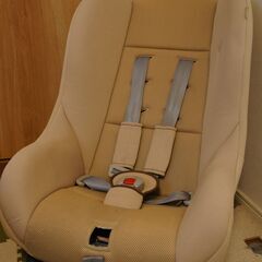 タカタ　チャイルドシート