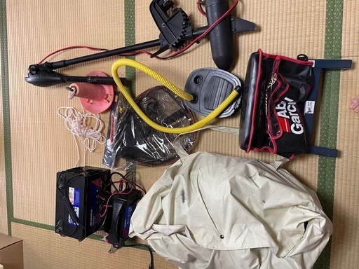 訳ありアキレスゴムボート ハンドエレキ ボート釣り用品1式 訳ありアキレスゴムボート ハンドエレキ ボート釣り用品1式