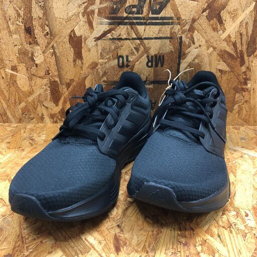 【661】スニーカー adidas  GW4138  25.0cm 未使用品