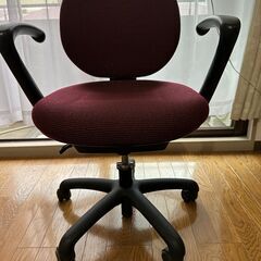 無料！訳ありデスクチェア（元値２万円位）大塚家具で購入の画像