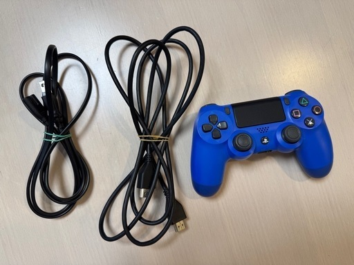 PS4 CUH-2000A