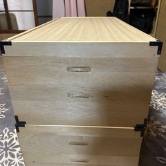桐の衣装ケースの画像
