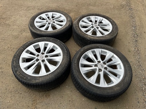 ヴェルファイア20 スタットレス